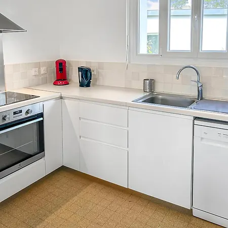 à 5 Min Des Plages, Jardin Privé Appartement *