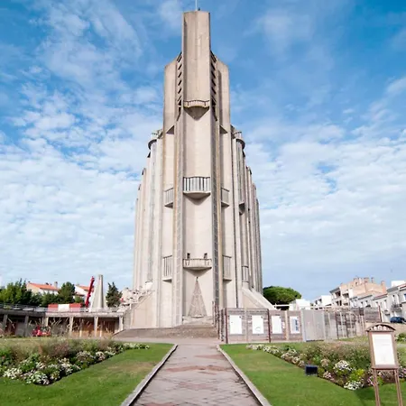 à 5 Min Des Plages, Jardin Privé