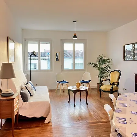 à 5 Min Des Plages, Jardin Privé * Royan