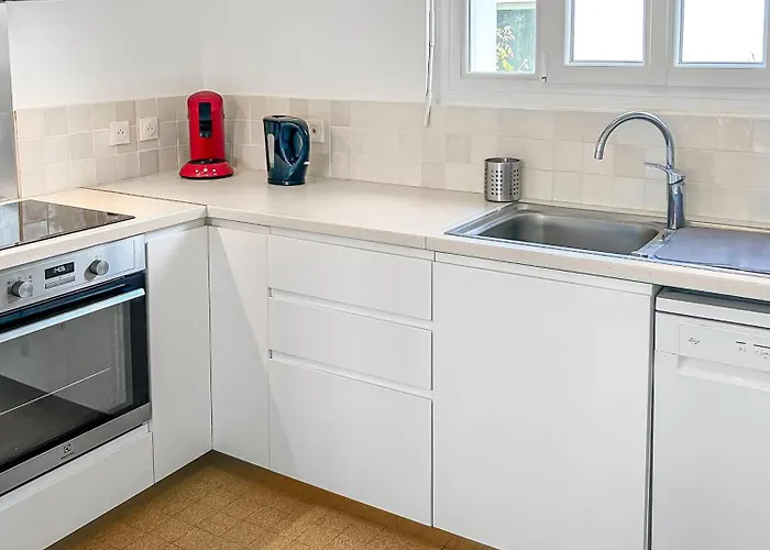 Calme & Central, Famille, Pro, Apartment *